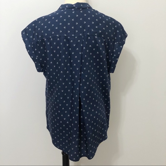 SOLD JACHS Girlfriend Arrow Print ButtonDownBlouse - Picture 6 of 8